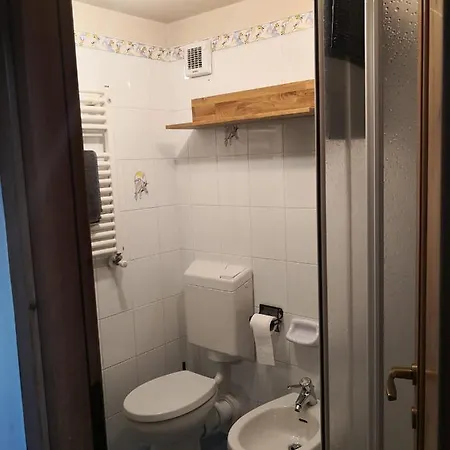 Affascinante Ai Piedi Dell'ovovia Курмайор